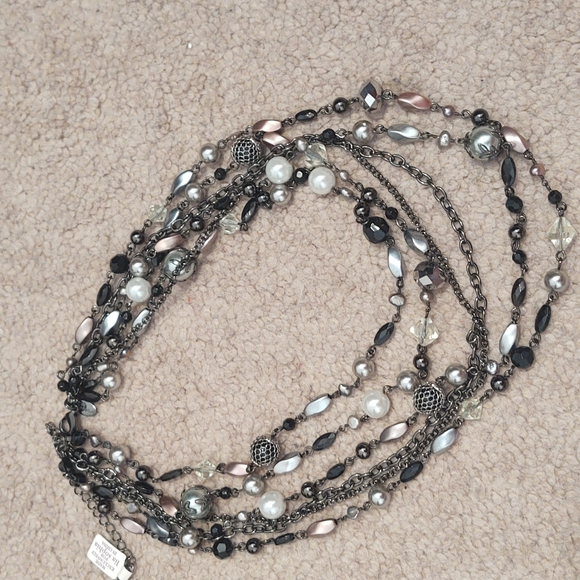 Versatile layered necklace - Picture 4 of 5